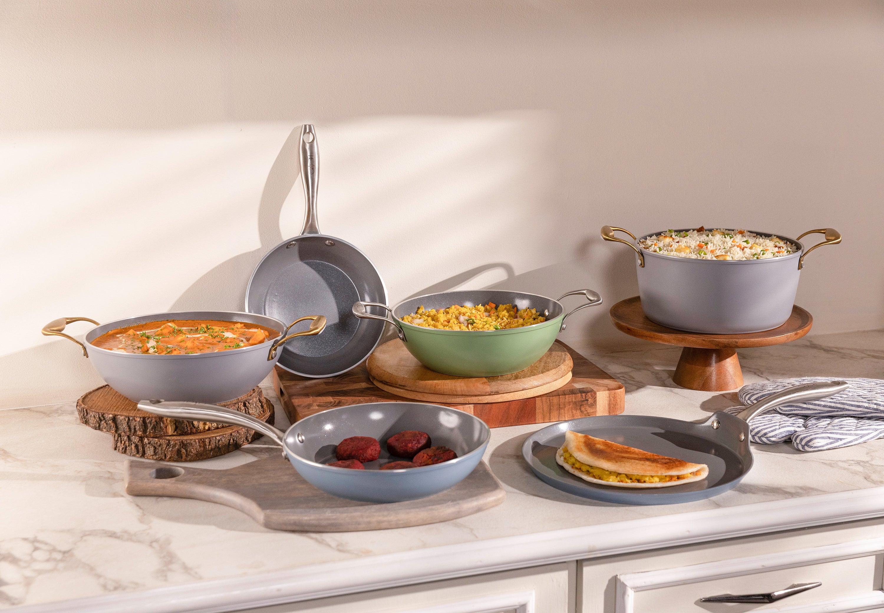 Top Cookware Essentials Every New Kitchen Needs