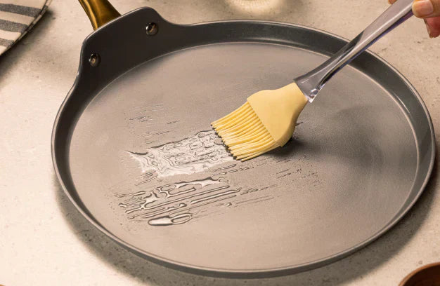 Do ceramic pans need oil/butter, or can I dry-cook?