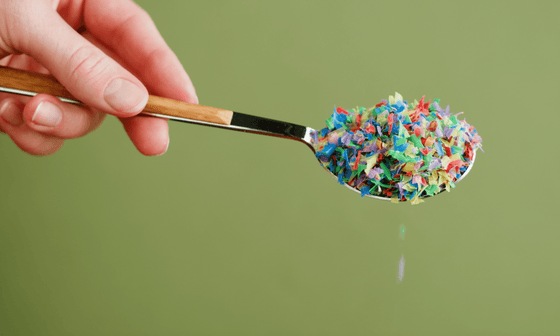 2.3 Million Microplastics: Is Your Nonstick Pan Poisoning Dinner?