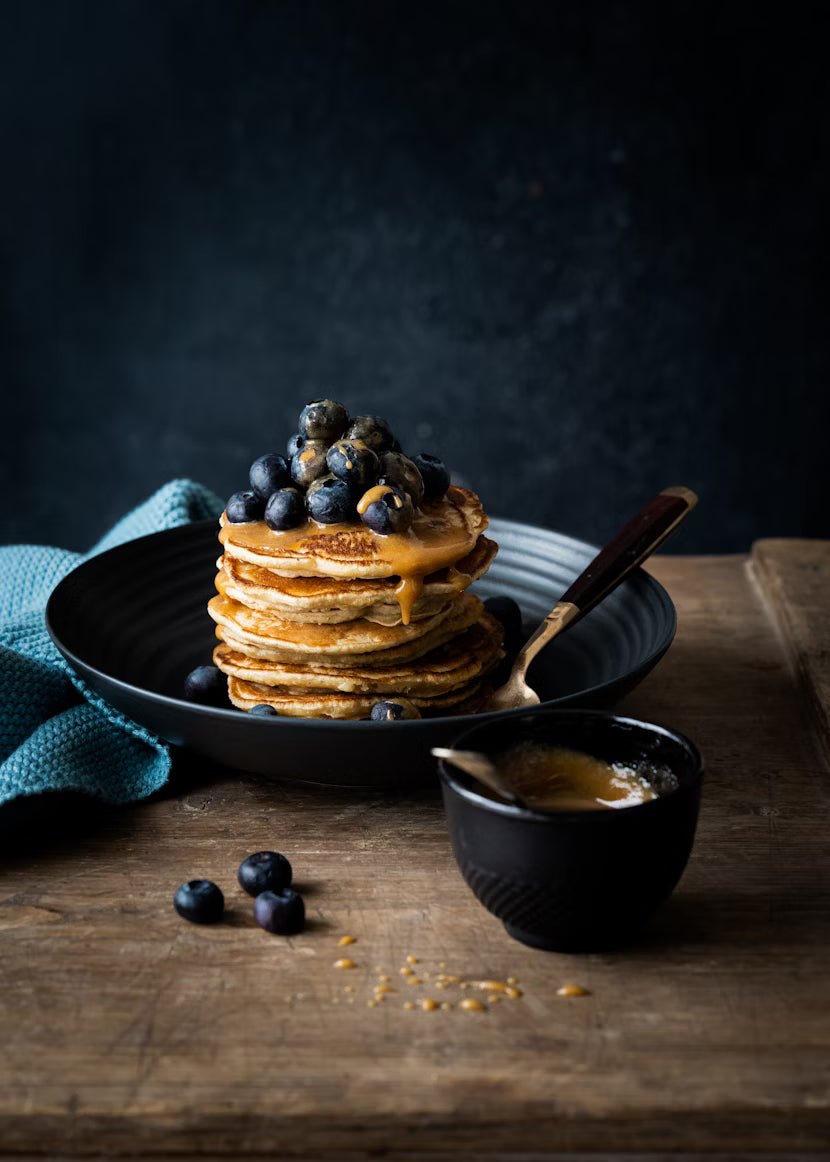 Asai Bites: Fluffy Pancakes in Ceramic Frying Pan